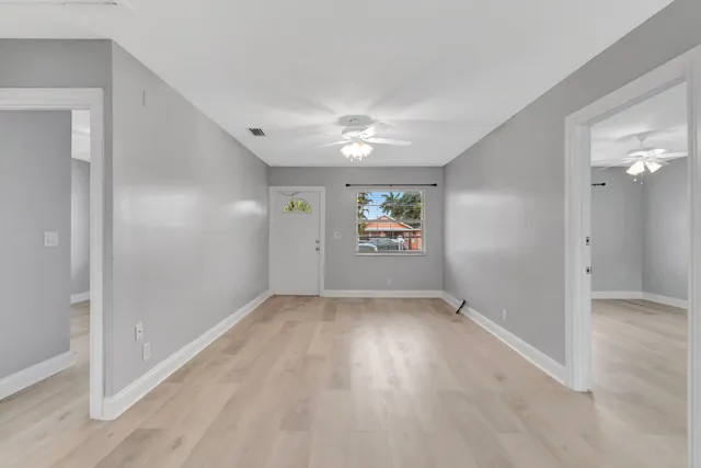 $3,200 | 1016 West Lakewood Road, West Palm Beach, FL 33405