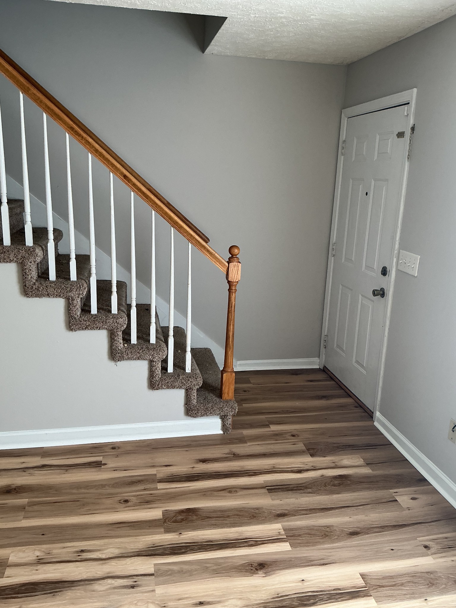 1431 Benley Street Murfreesboro, TN 37130 - Photo 1 of 8 a view of entryway