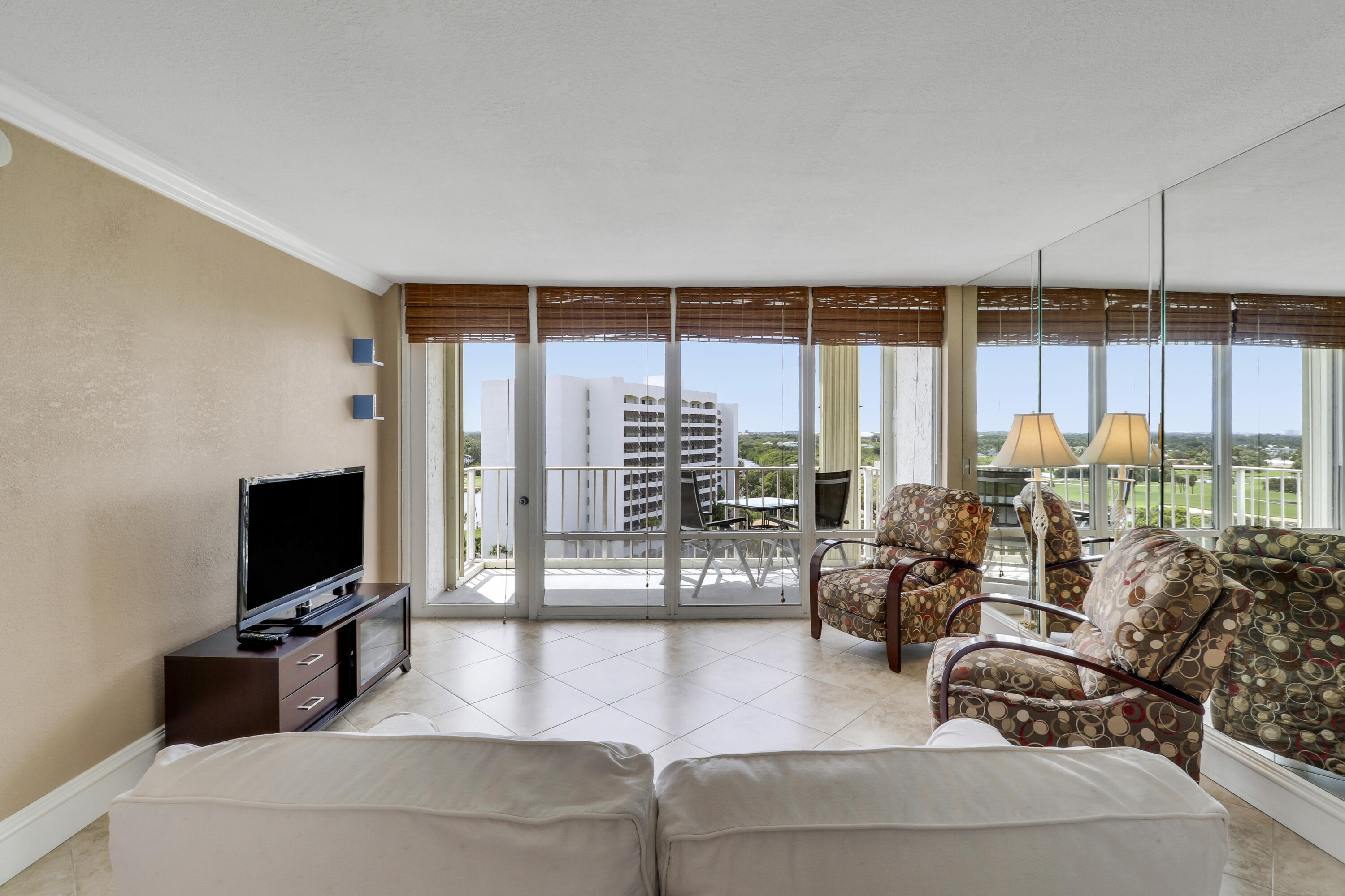 336 Golfview Road, Unit 1016 North Palm Beach, FL 33408 - Photo 12 of 58 Living Room View
