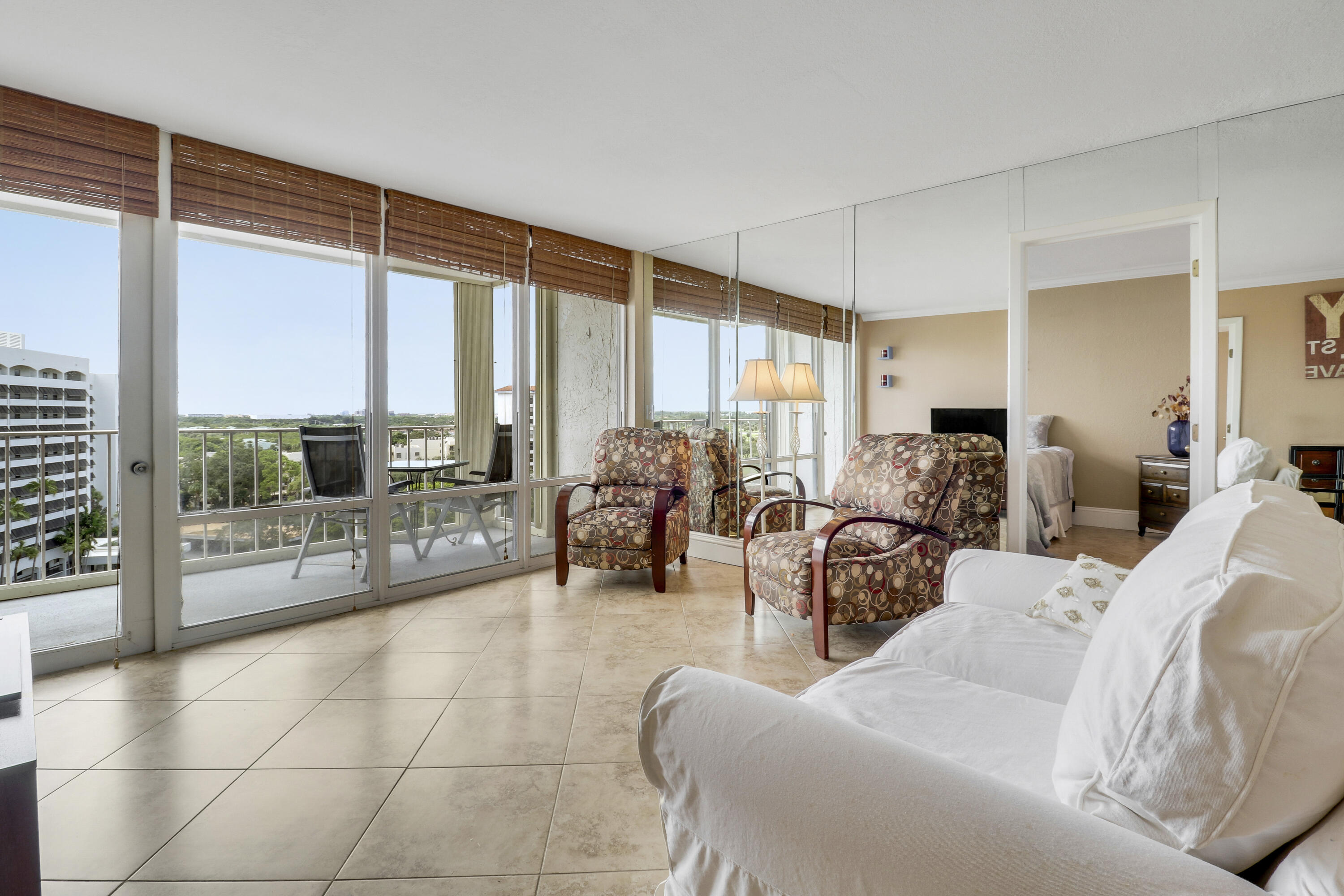 336 Golfview Road, Unit 1016 North Palm Beach, FL 33408 - Photo 13 of 58 View to the West