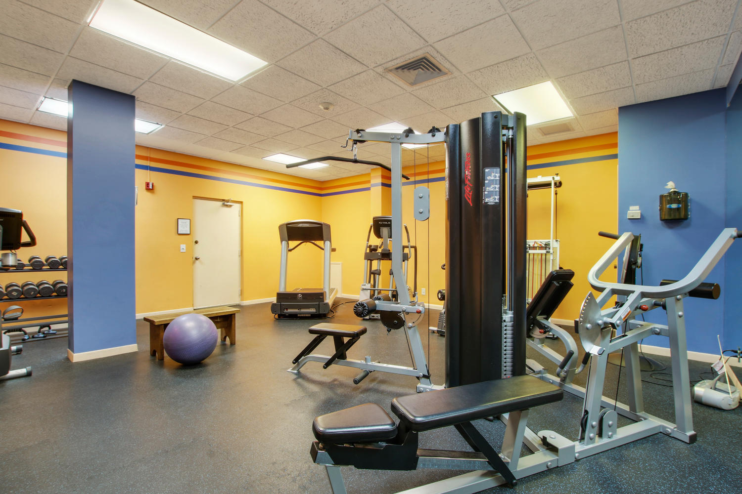 336 Golfview Road, Unit 1016 North Palm Beach, FL 33408 - Photo 43 of 58 Gym
