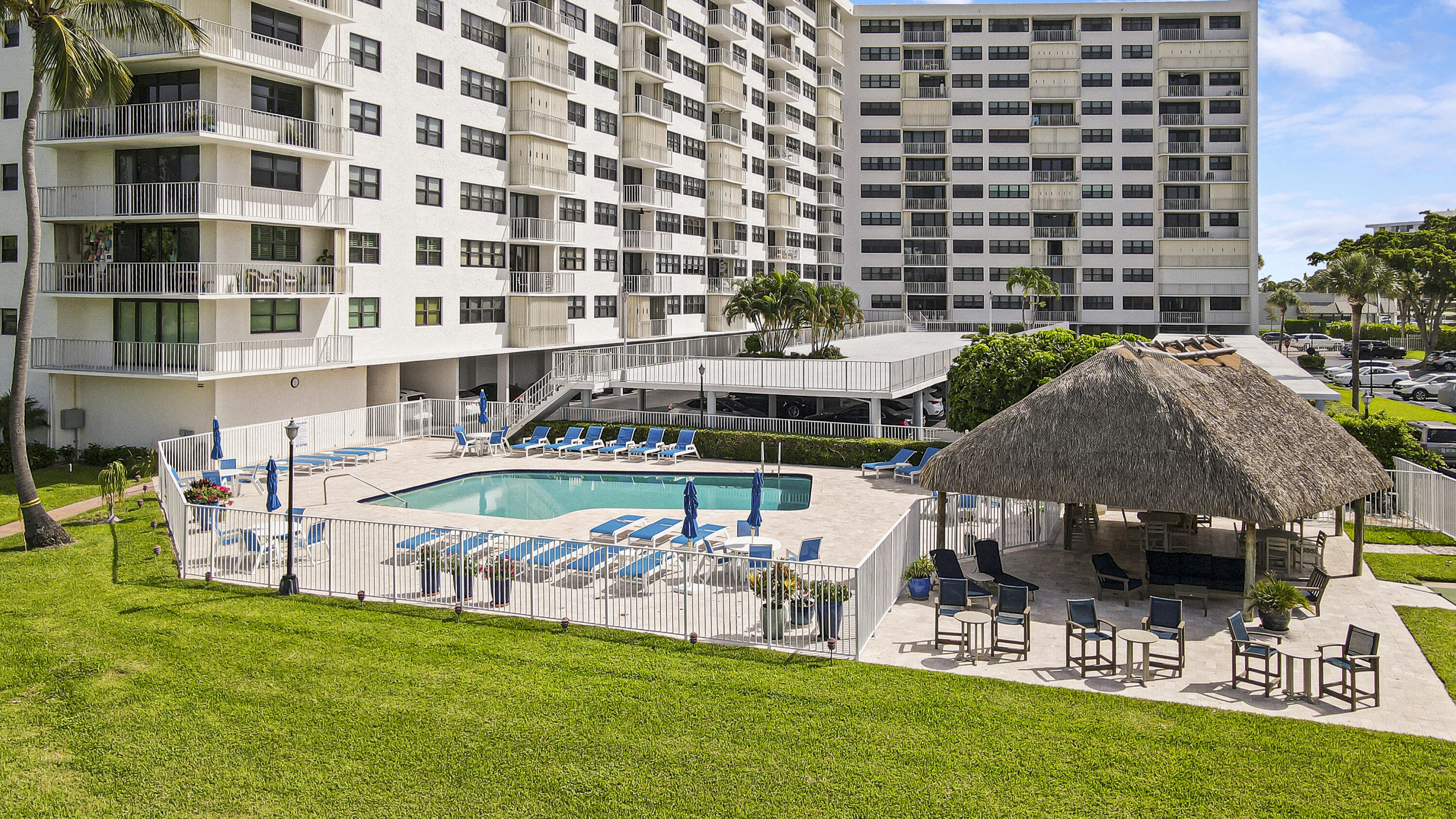 336 Golfview Road, Unit 1016 North Palm Beach, FL 33408 - Photo 49 of 58 Aerials-16