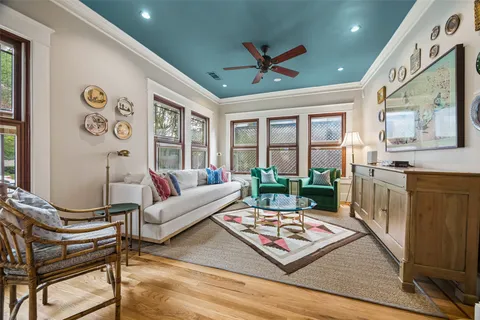 $1,225,000 | 1705 Haver Street, Houston, TX 77006