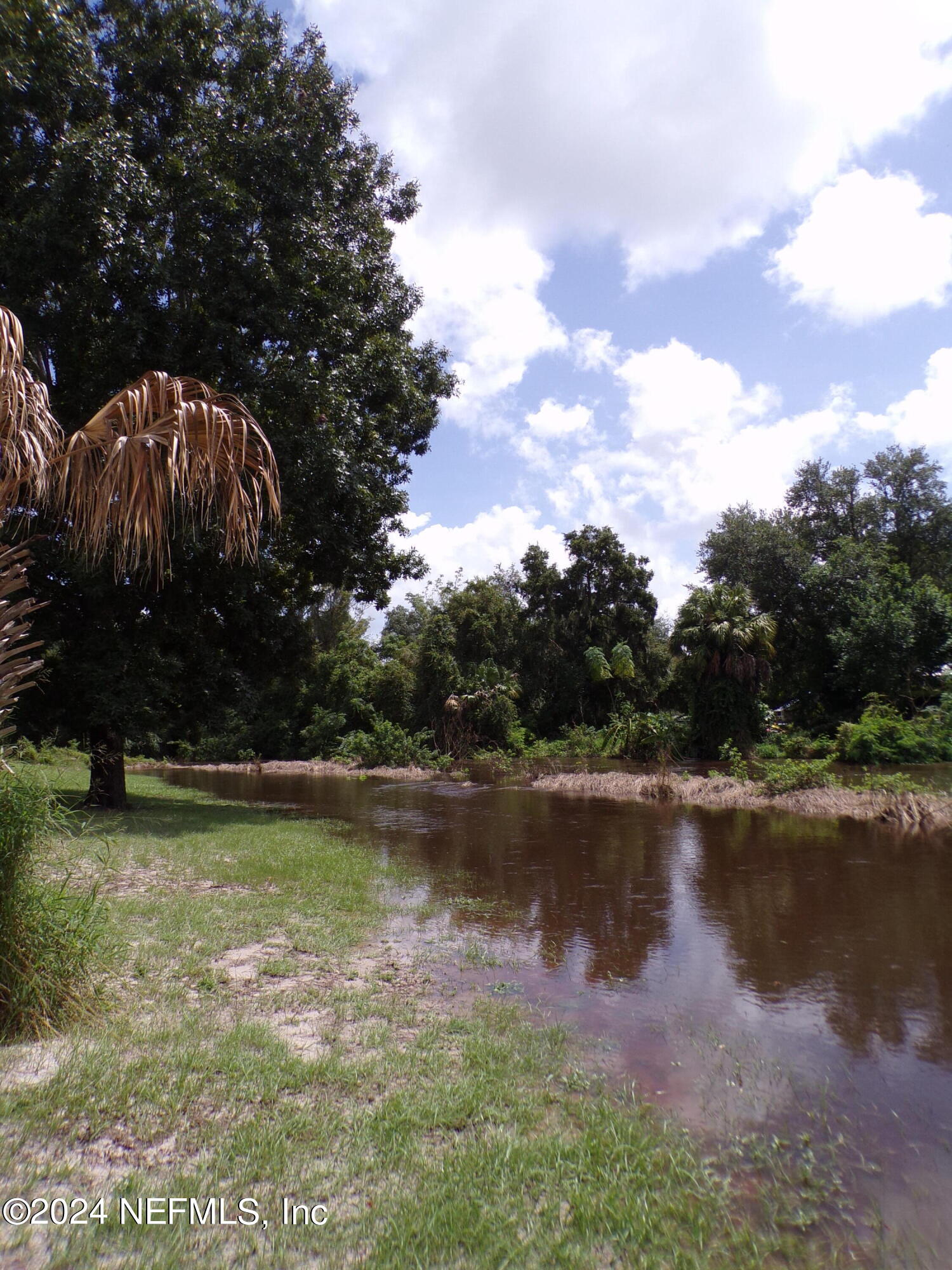 10642 East Bay Road Gibsonton, FL 33534 - Photo 22 of 32 a view of a lake view
