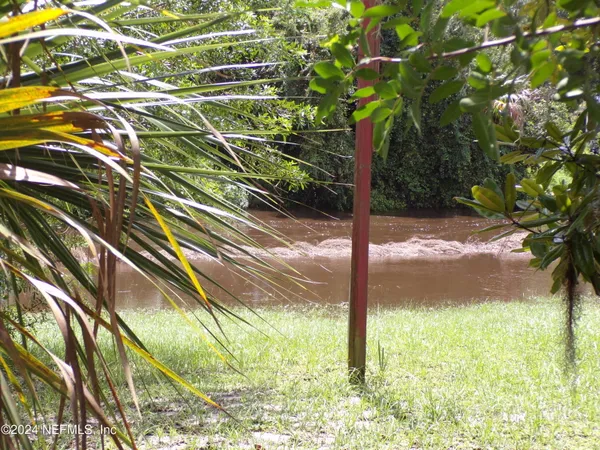 $435,000 | 10642 East Bay Road, Gibsonton, FL 33534