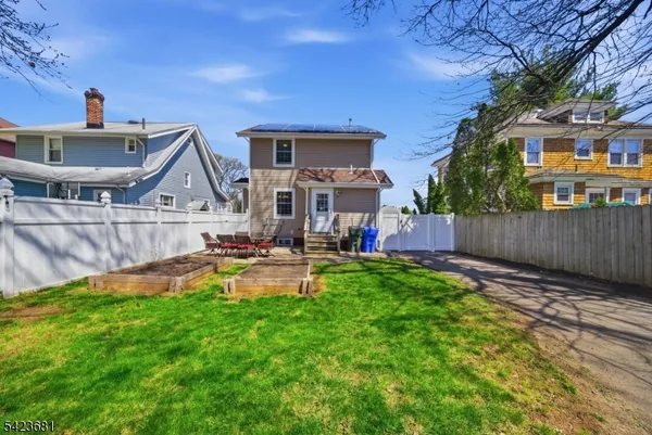 $499,000 | 157 Freeman Street, Woodbridge, NJ 07095
