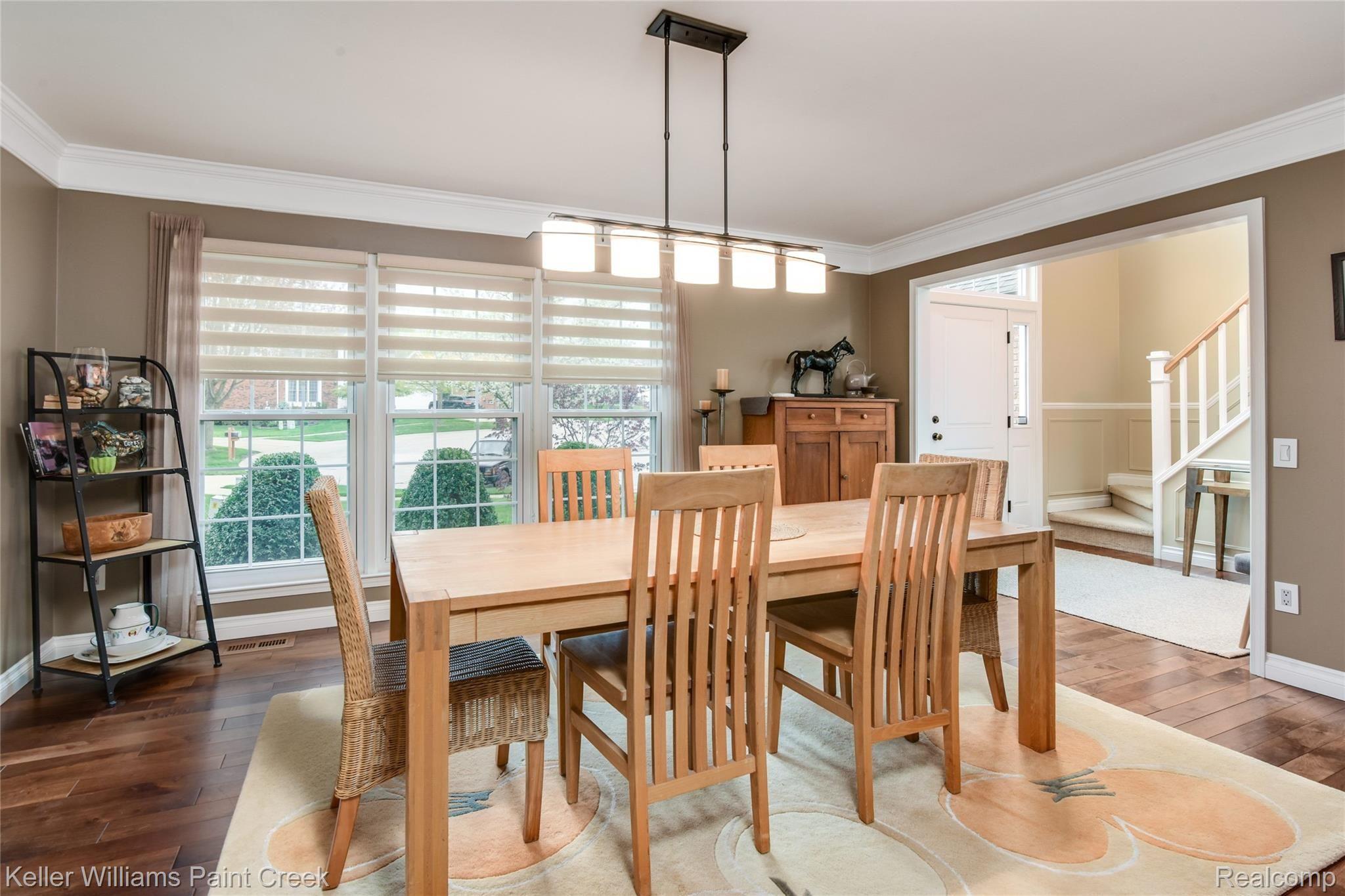 132 Saxon Court Rochester, MI 48307 - Photo 5 of 45 132 Saxon Ct Rochester Hills-print-004-4-132 Saxon Ct Rochester Hills-4200x2800-300dpi.jpg