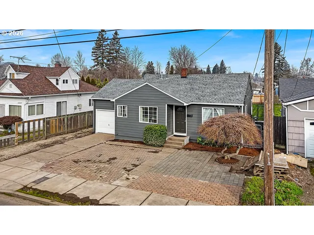 $320,000 | 1365 Market Street Northeast, Salem, OR 97301