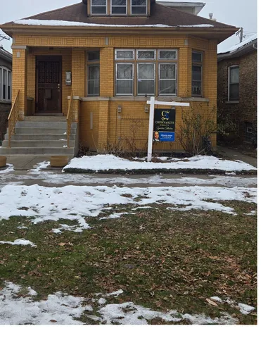 $321,000 | 9919 South Charles Street, Chicago, IL 60643