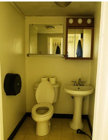 $321,000 | 9919 South Charles Street, Chicago, IL 60643