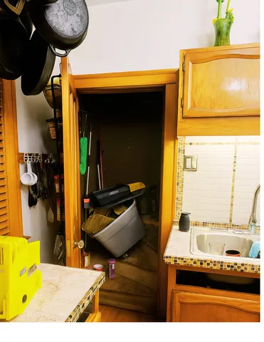 $321,000 | 9919 South Charles Street, Chicago, IL 60643