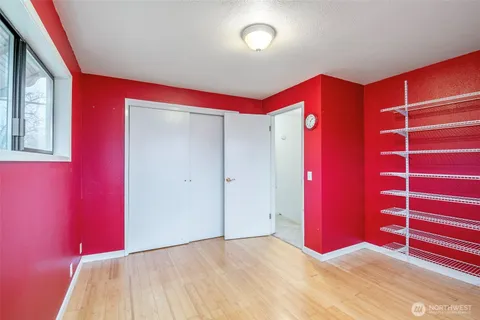 $440,000 | 728 15th Street Northwest, Puyallup, WA 98371