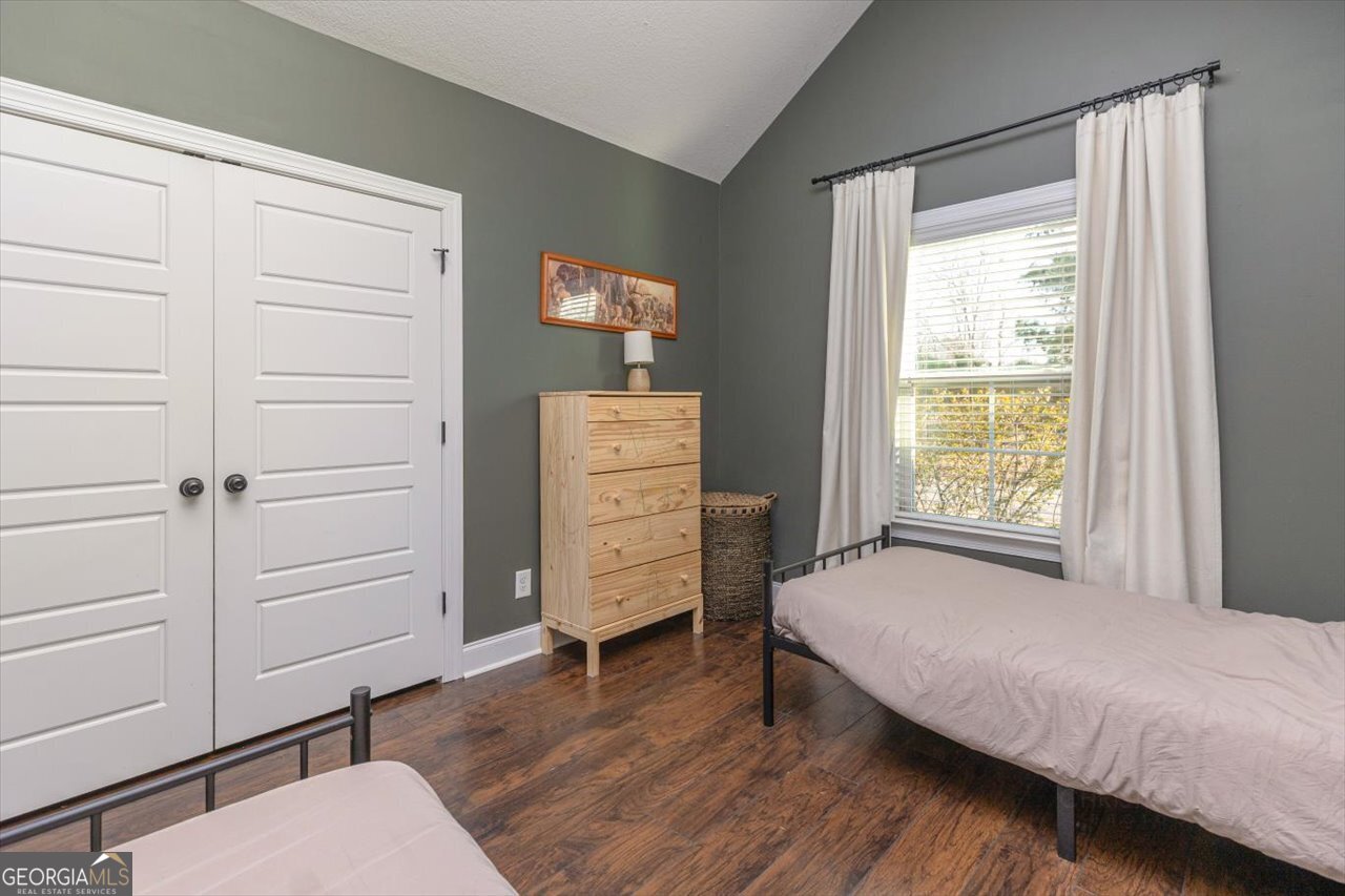 207 Kendall Court Perry, GA 31069 - Photo 34 of 45 a bedroom with a bed and furniture