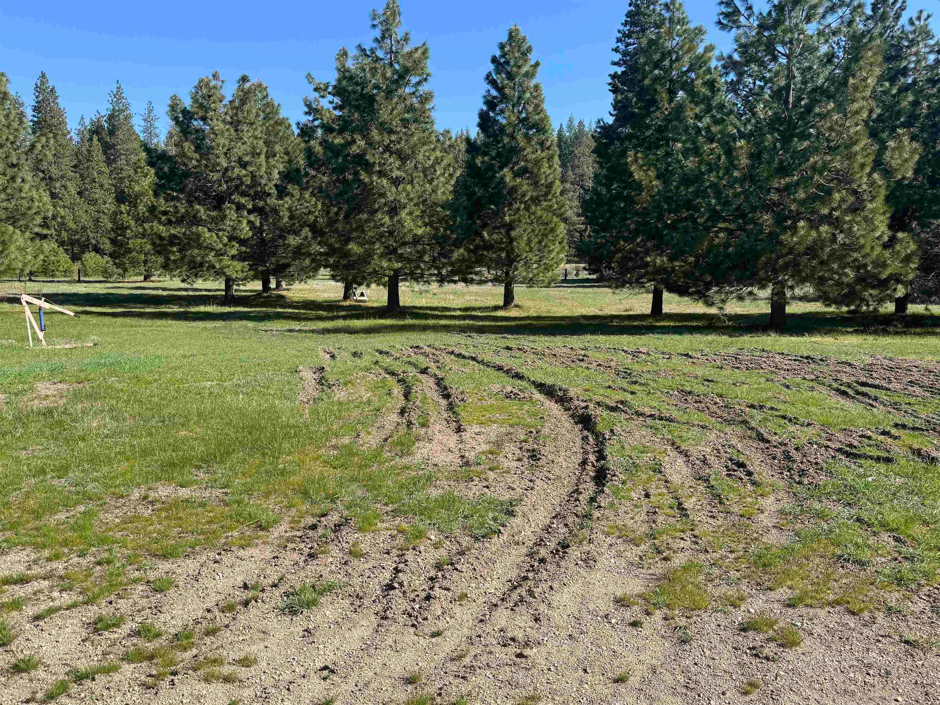 5404 North Old Stage Road Mount Shasta, CA 96067 - Photo 16 of 19 Gallery Image 16