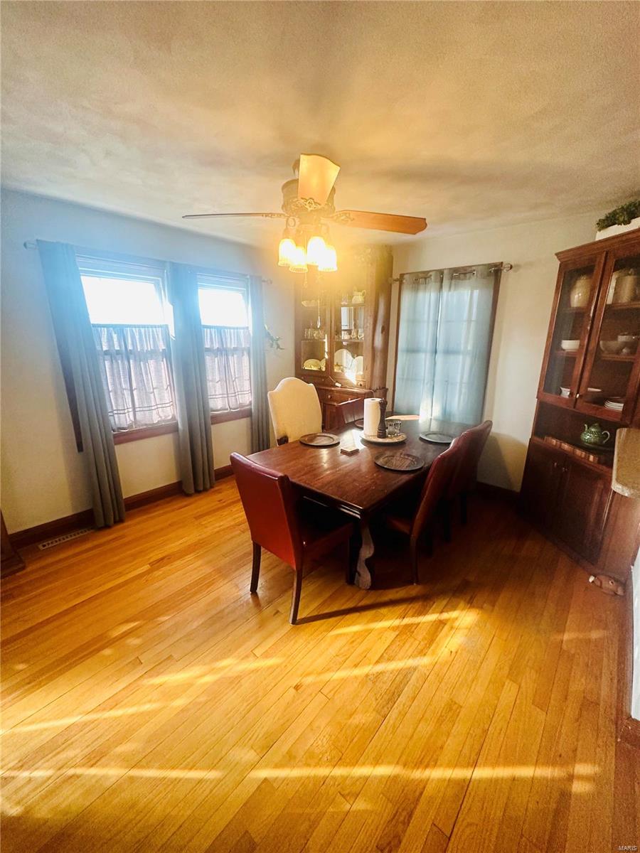 304 Locust Street Red Bud, IL 62278 - Photo 8 of 24 Gallery Image 8