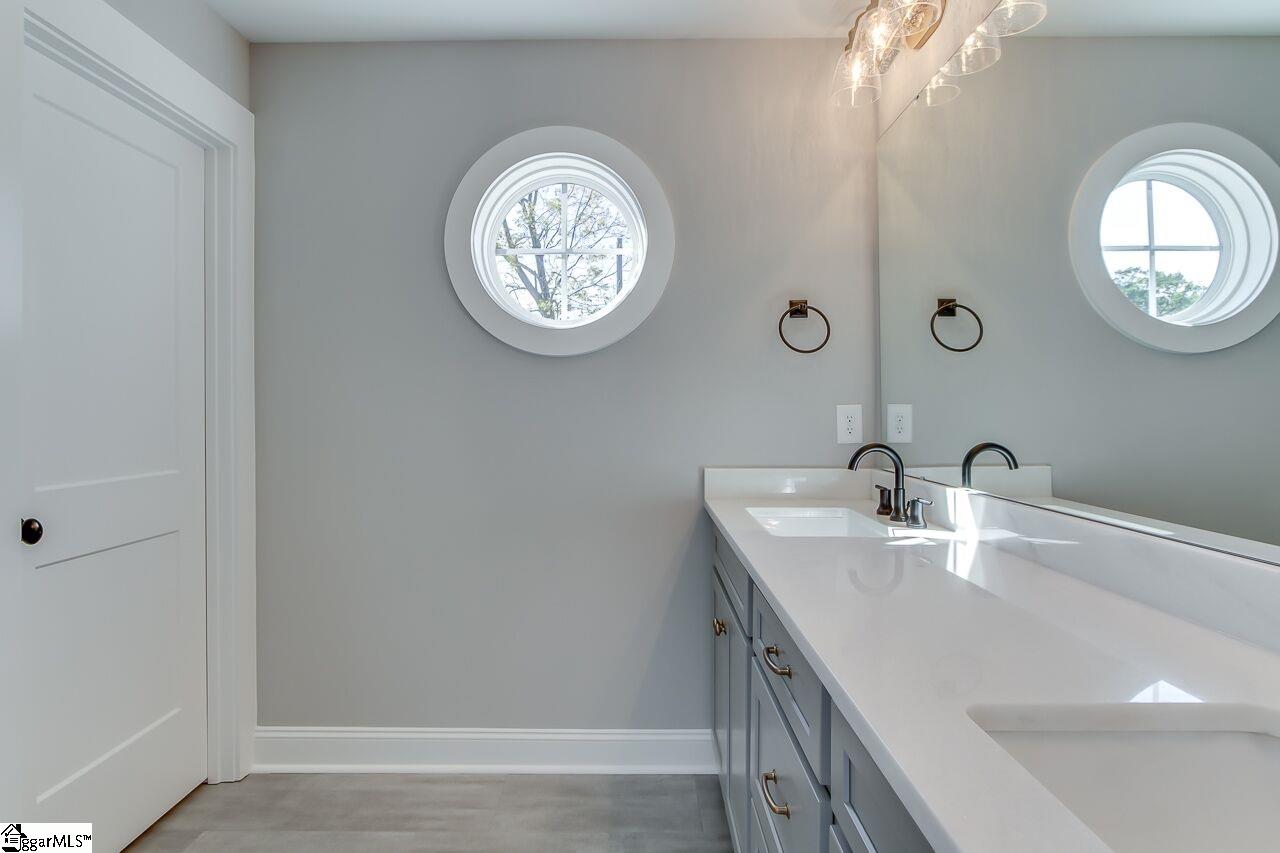 20 Ridgeway Avenue Greenville, SC 29607 - Photo 16 of 26