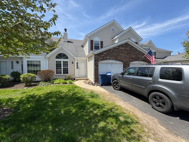 $220,000 | 1896 Windsor Court, Gurnee, IL 60031