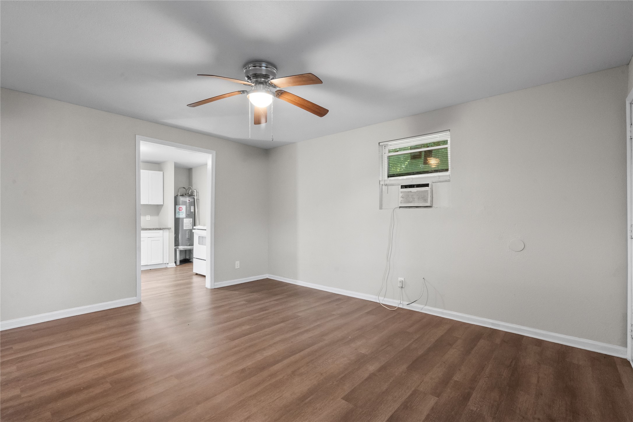 2328 Boss Street, Unit B La Marque, TX 77568 - Photo 2 of 11