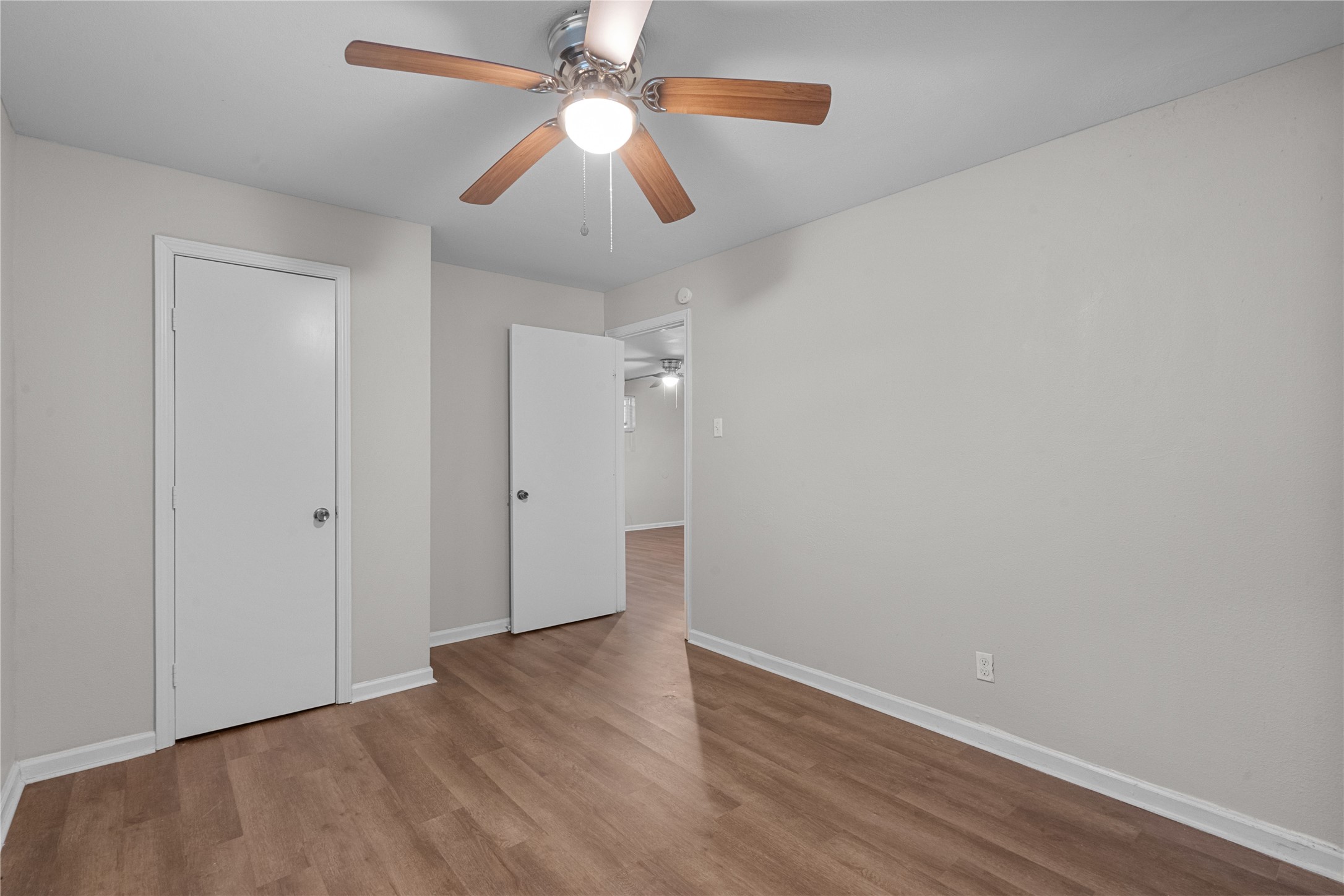 2328 Boss Street, Unit B La Marque, TX 77568 - Photo 8 of 11