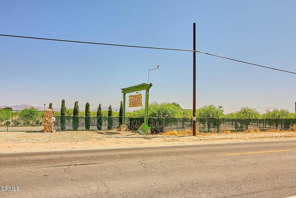 34738 Old Woman Springs Road Lucerne Valley, CA 92356 - Photo 14 of 14 IMG_7434