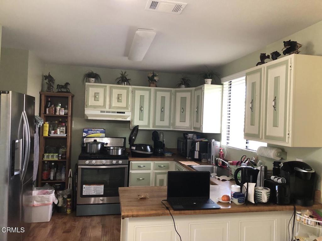 34738 Old Woman Springs Road Lucerne Valley, CA 92356 - Photo 4 of 14 9