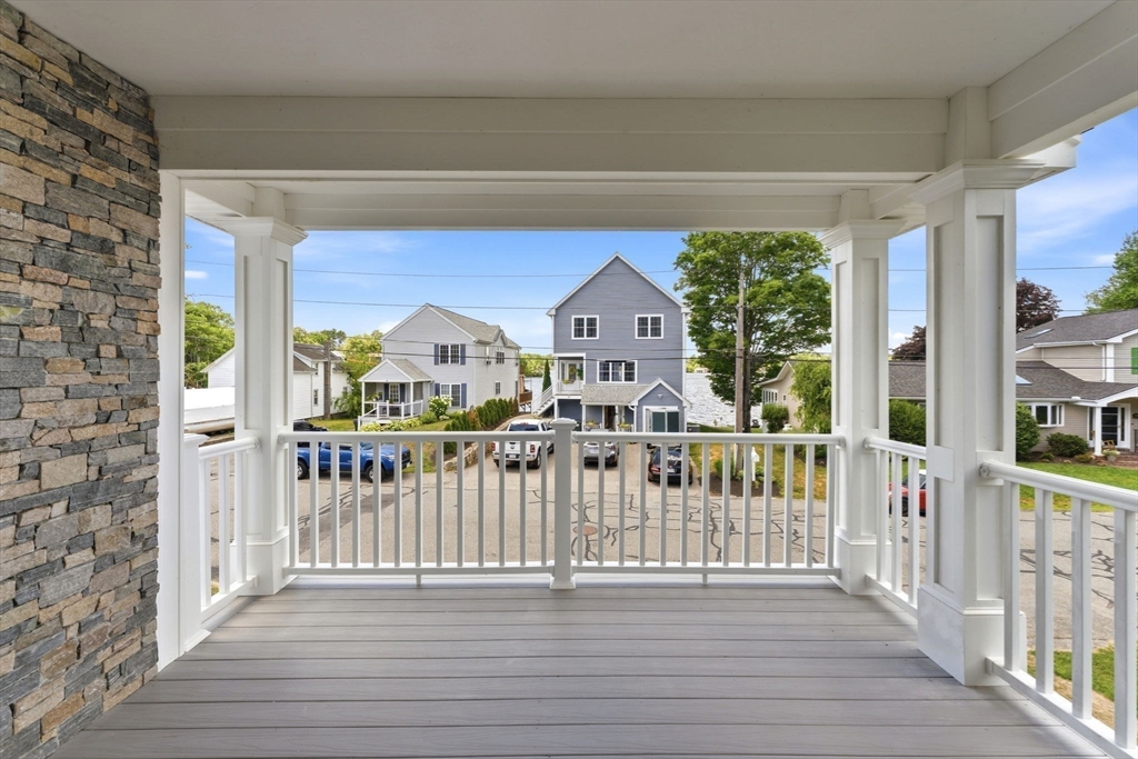 36 Colonial Road Webster, MA 01570 - Photo 17 of 42