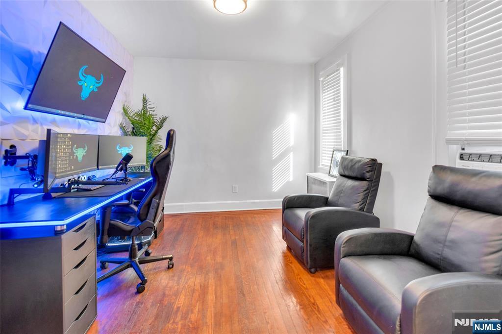 315 Pine Street Teaneck, NJ 07666 - Photo 7 of 14