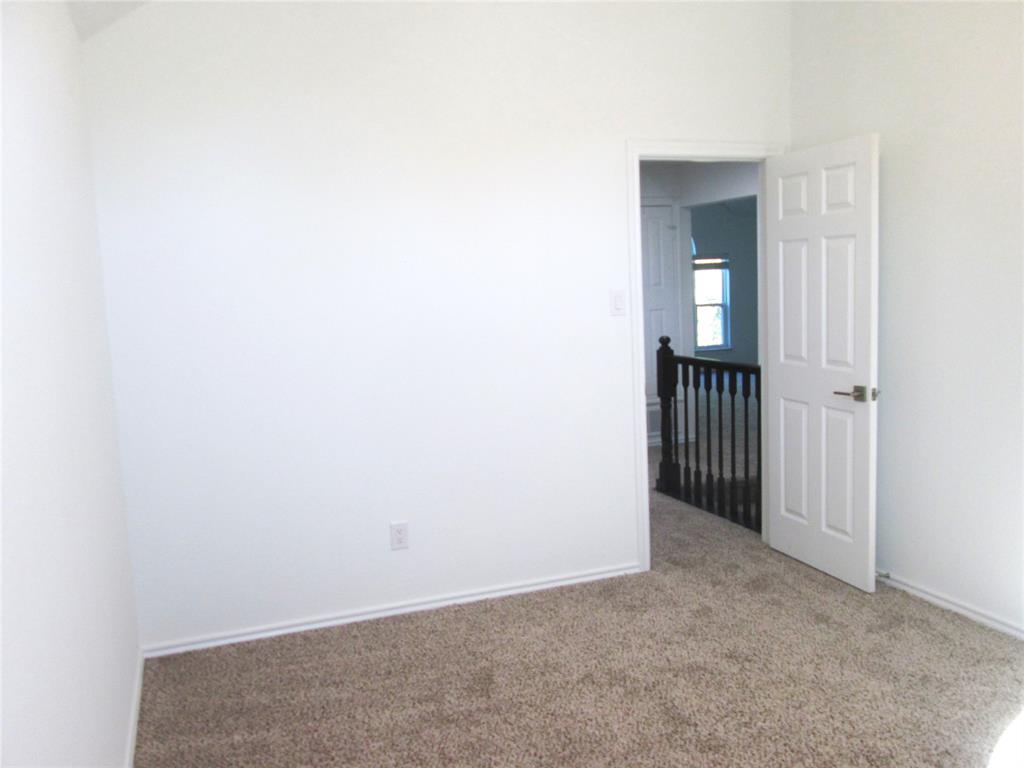 1305 Berkeley Court Plano, TX 75023 - Photo 29 of 34