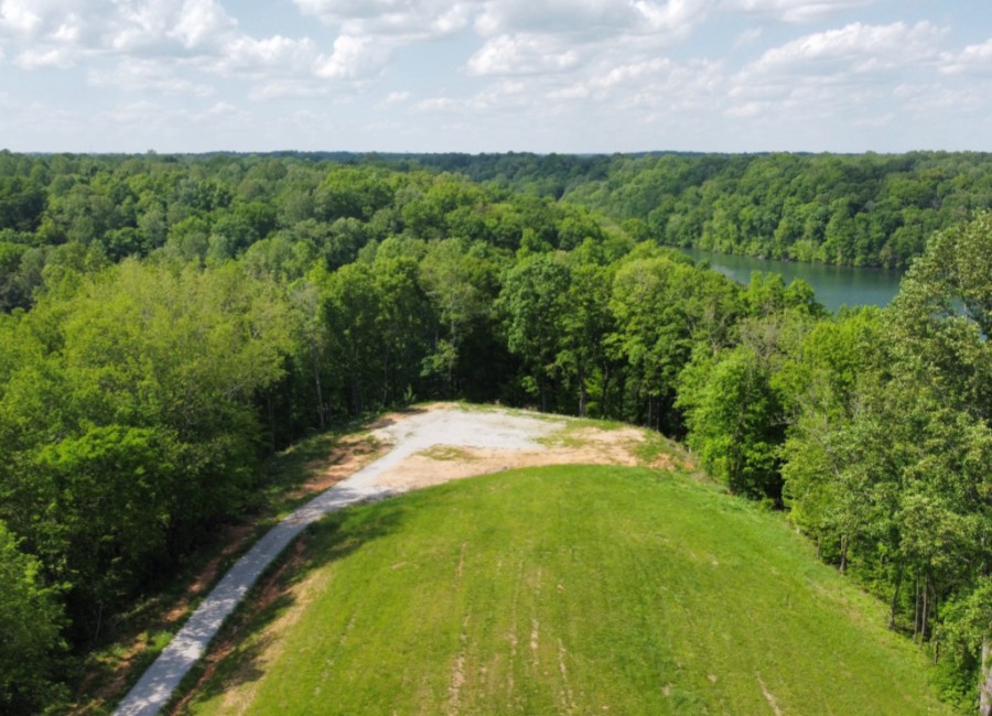 5 Anderton Branch Road Winchester, TN 37398 - Photo 3 of 5 a view of a yard with a garden