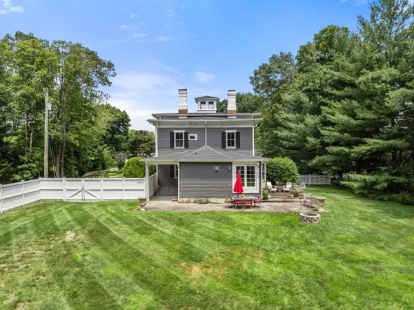 $12,500 | 18 Bridge Street, Westport, CT 06880
