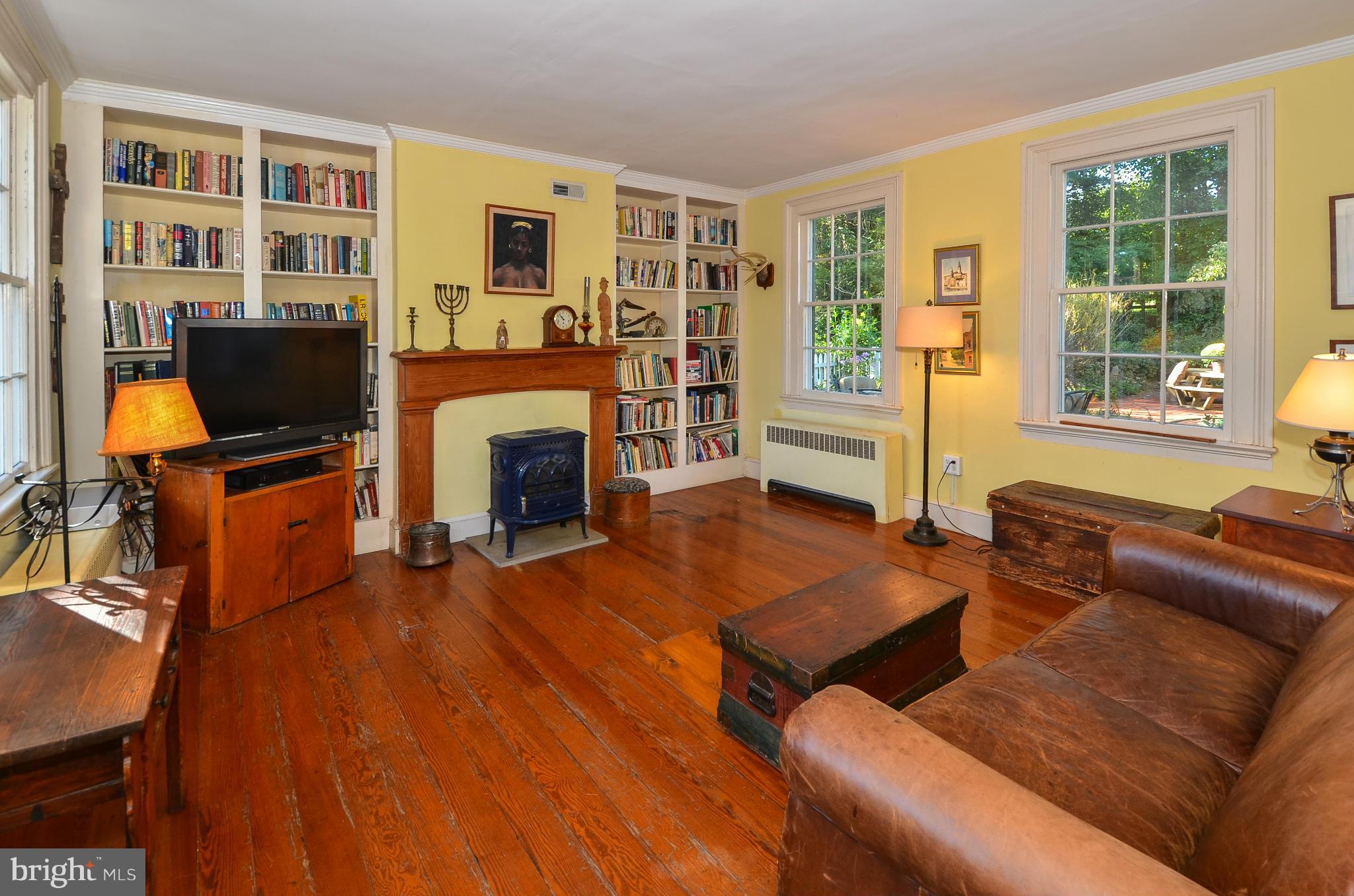 40332 Mt Gilead Road Leesburg, VA 20175 - Photo 6 of 30 Living Room