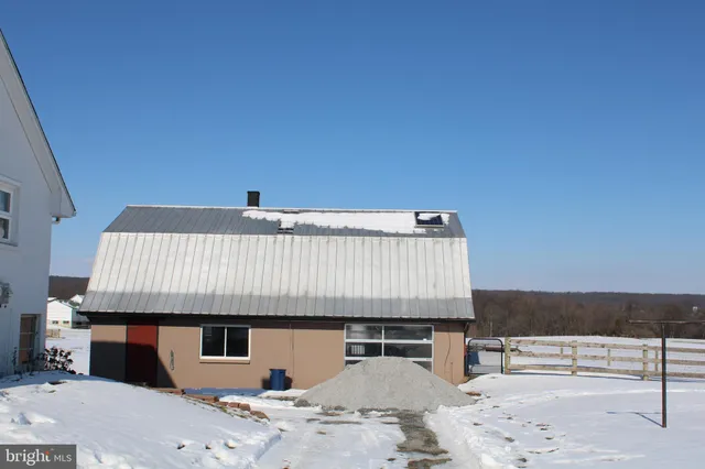 $1,995 | 5891 Meadville Road, Narvon, PA 17555