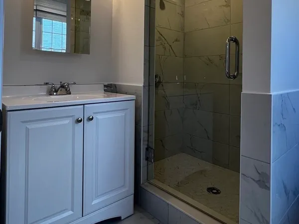 $3,200 | 292 Great Road, Unit 1, Acton, MA 01720