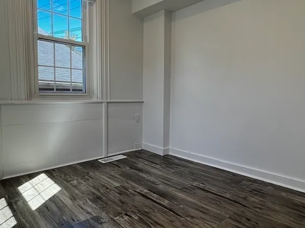 $3,200 | 292 Great Road, Unit 1, Acton, MA 01720