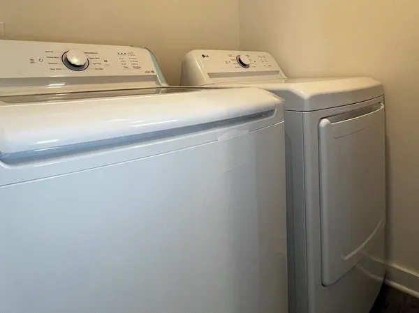 $3,200 | 292 Great Road, Unit 1, Acton, MA 01720