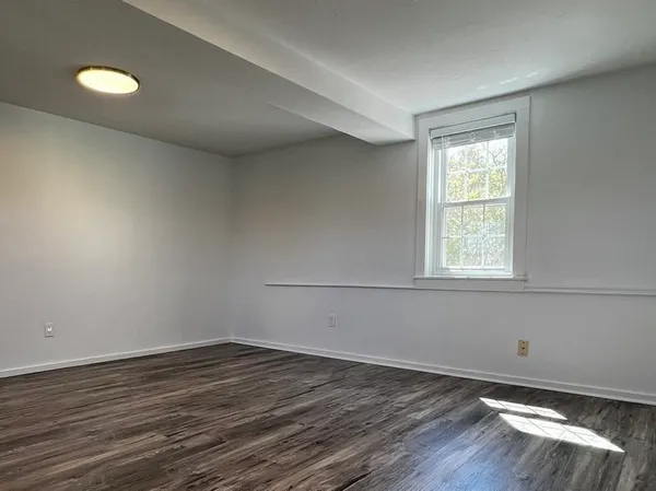 $3,200 | 292 Great Road, Unit 1, Acton, MA 01720