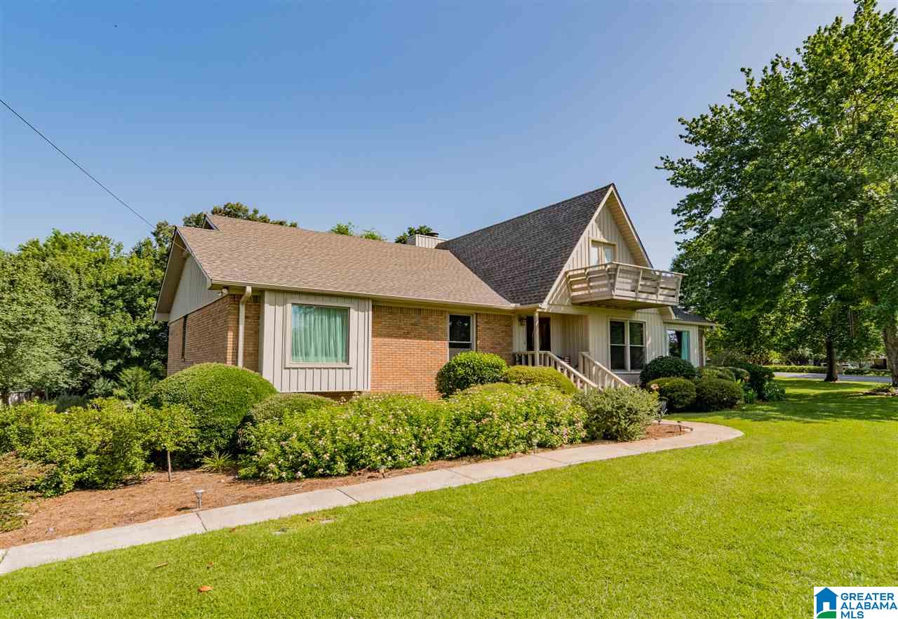 101 Viewpoint Circle Pell City, AL 35128 - Photo 4 of 50