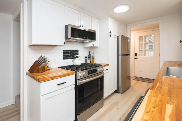 $319,900 | 201 South Main Street, Walworth, WI 53184