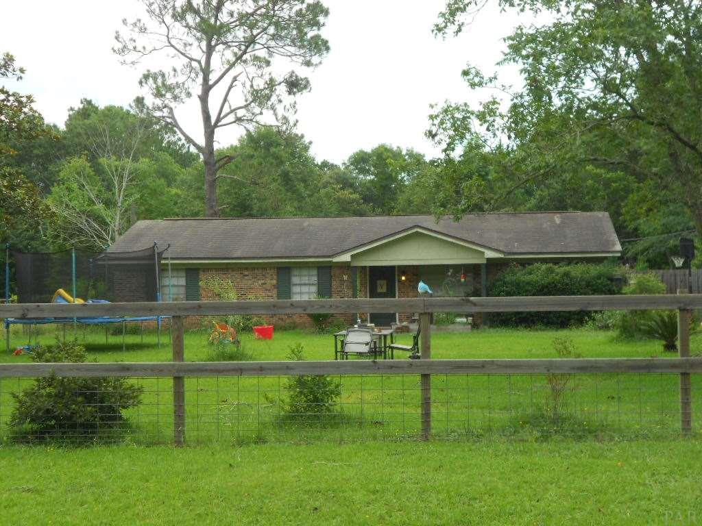 126 Madrid Road Cantonment, FL 32533 - Photo 1 of 1
