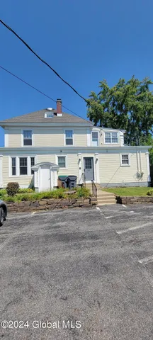 $2,500 | 1570 Union Street, Schenectady, NY 12309