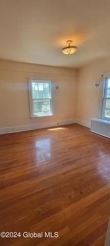 $2,500 | 1570 Union Street, Schenectady, NY 12309