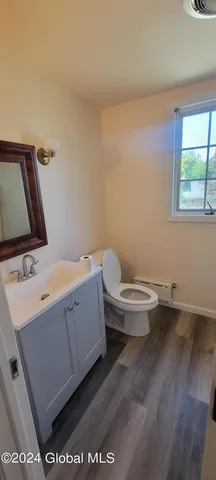 $2,500 | 1570 Union Street, Schenectady, NY 12309