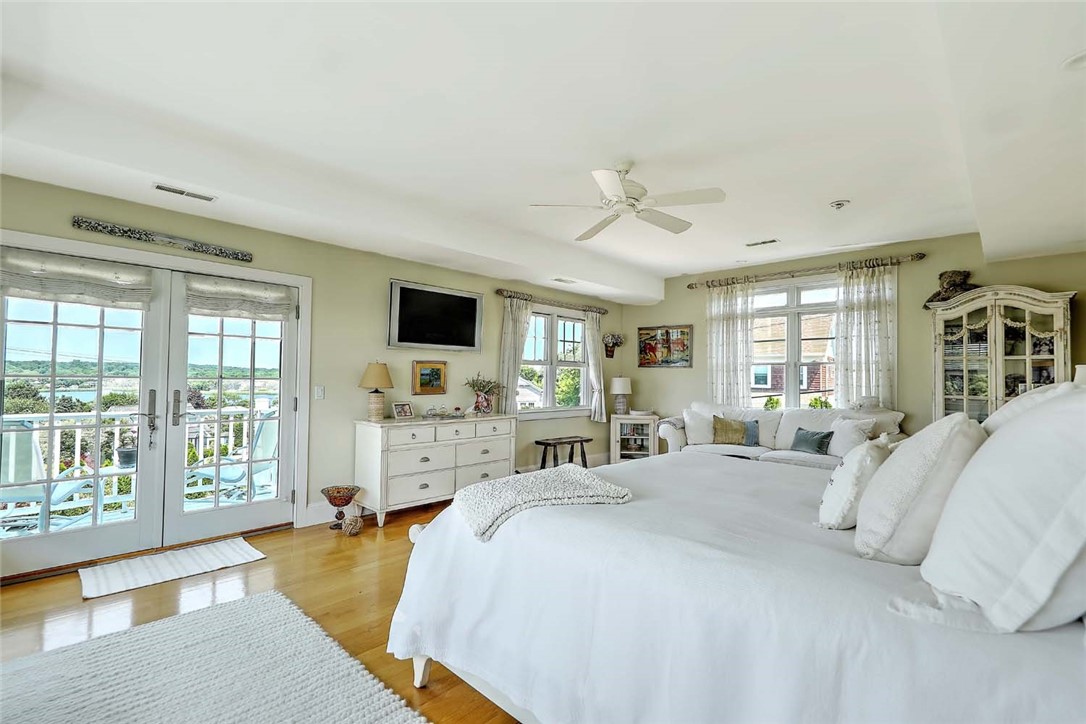 33 Withington Road Narragansett, RI 02882 - Photo 22 of 48