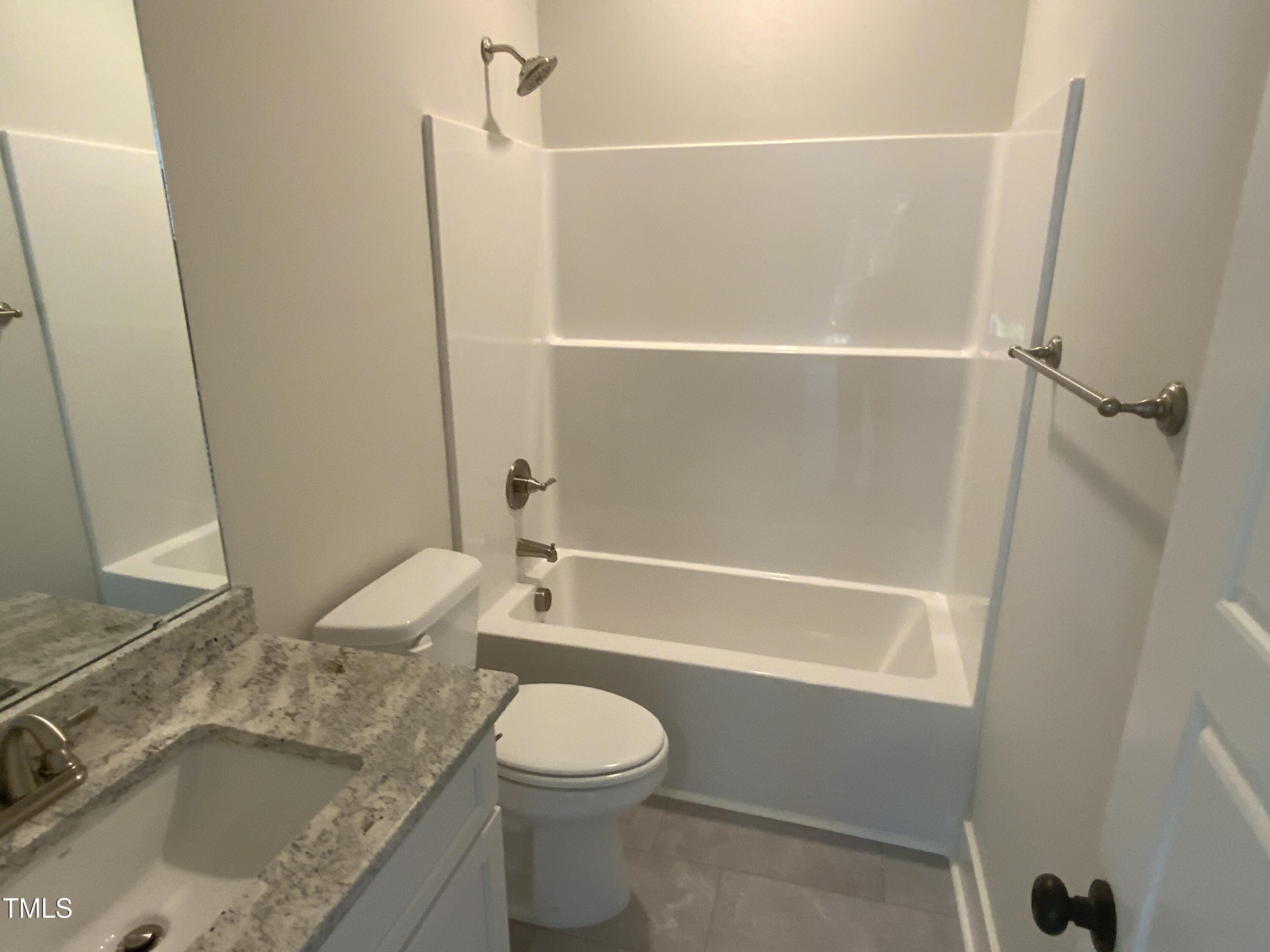 221 East Jackson Street Coats, NC 27521 - Photo 4 of 10 IMG_5439