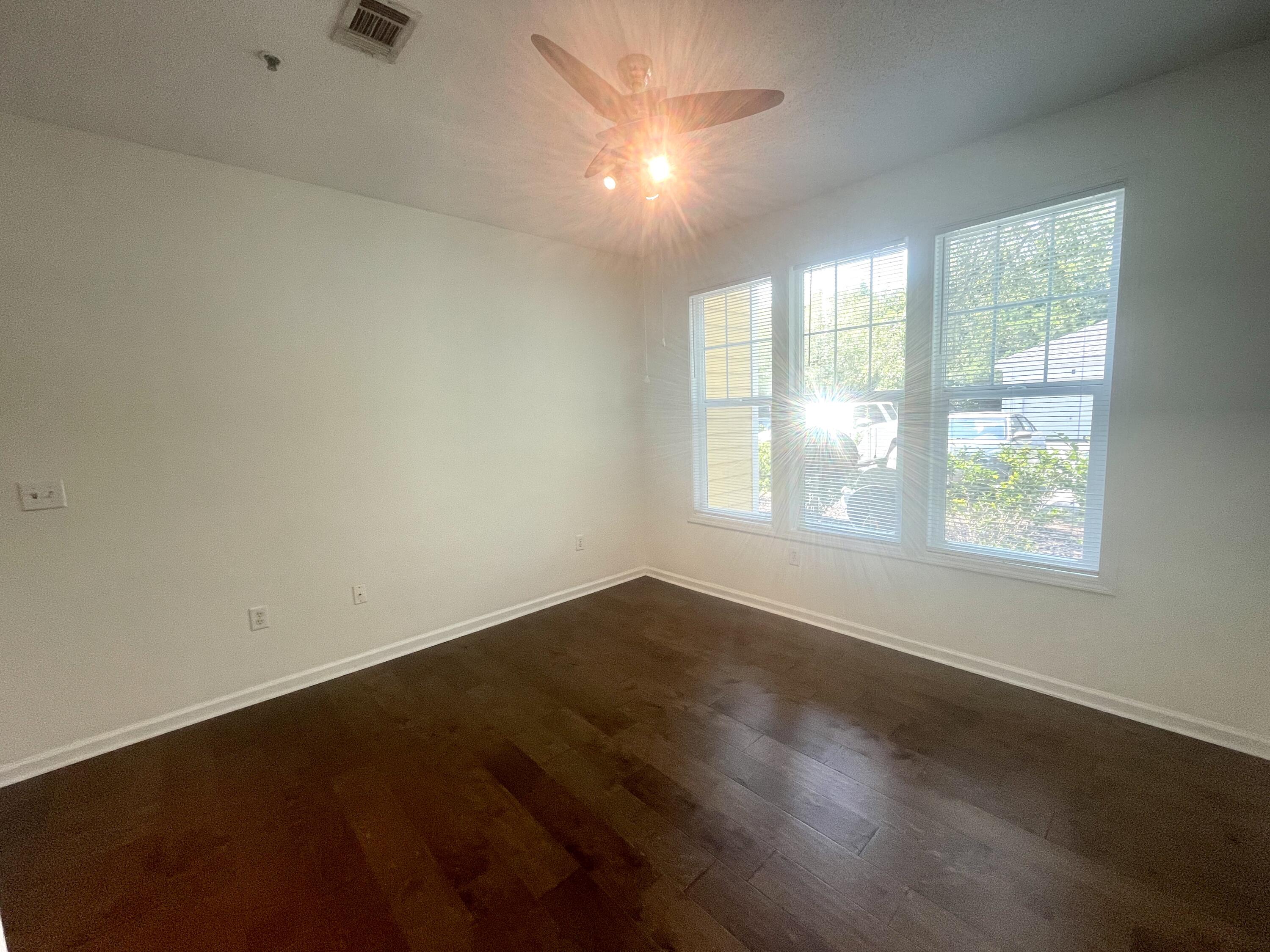 2411 Chatelain Way Mount Pleasant, SC 29464 - Photo 16 of 32 IMG_5077