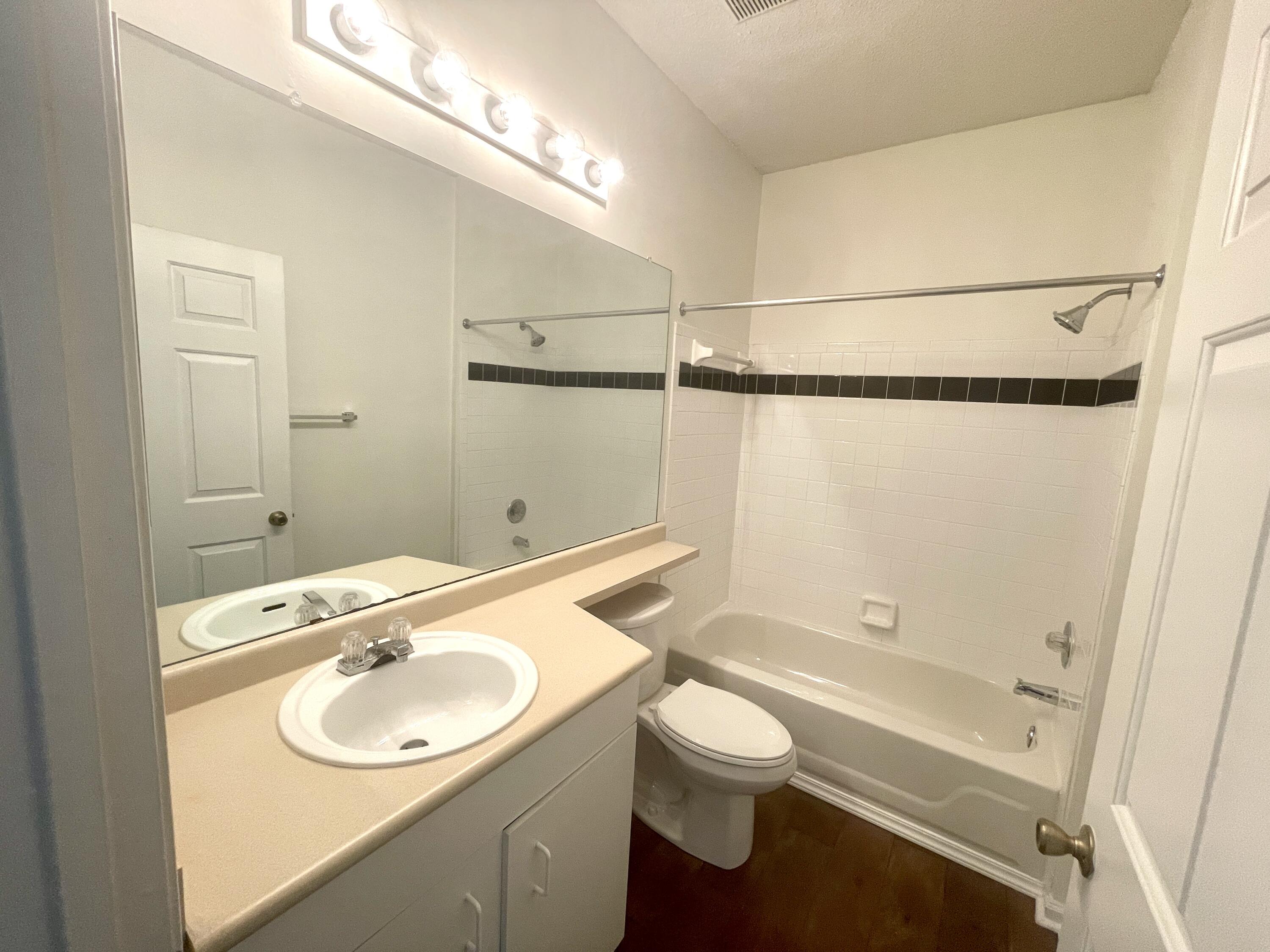 2411 Chatelain Way Mount Pleasant, SC 29464 - Photo 23 of 32 IMG_5084