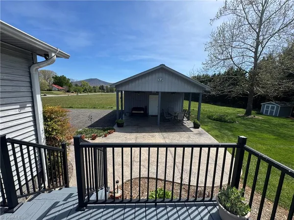 $320,000 | 3145 Volunteer Road, Pinnacle, NC 27043