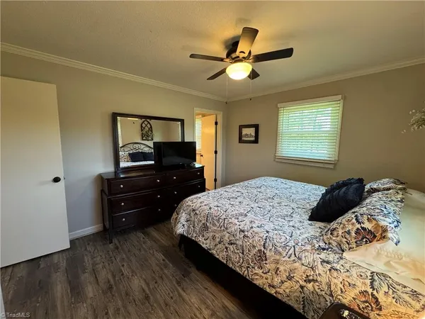 $320,000 | 3145 Volunteer Road, Pinnacle, NC 27043