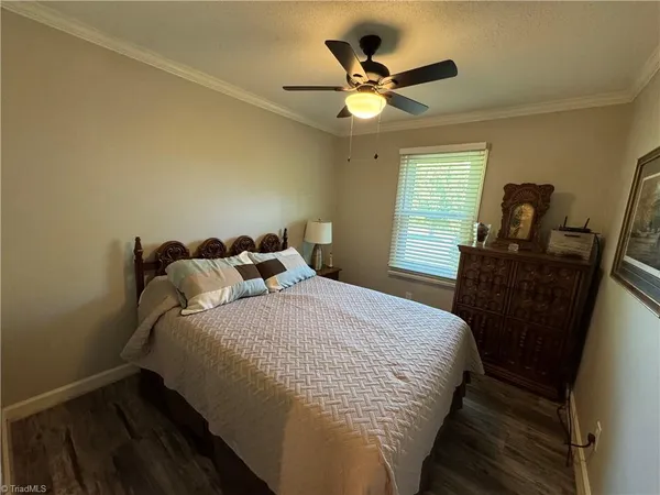 $320,000 | 3145 Volunteer Road, Pinnacle, NC 27043