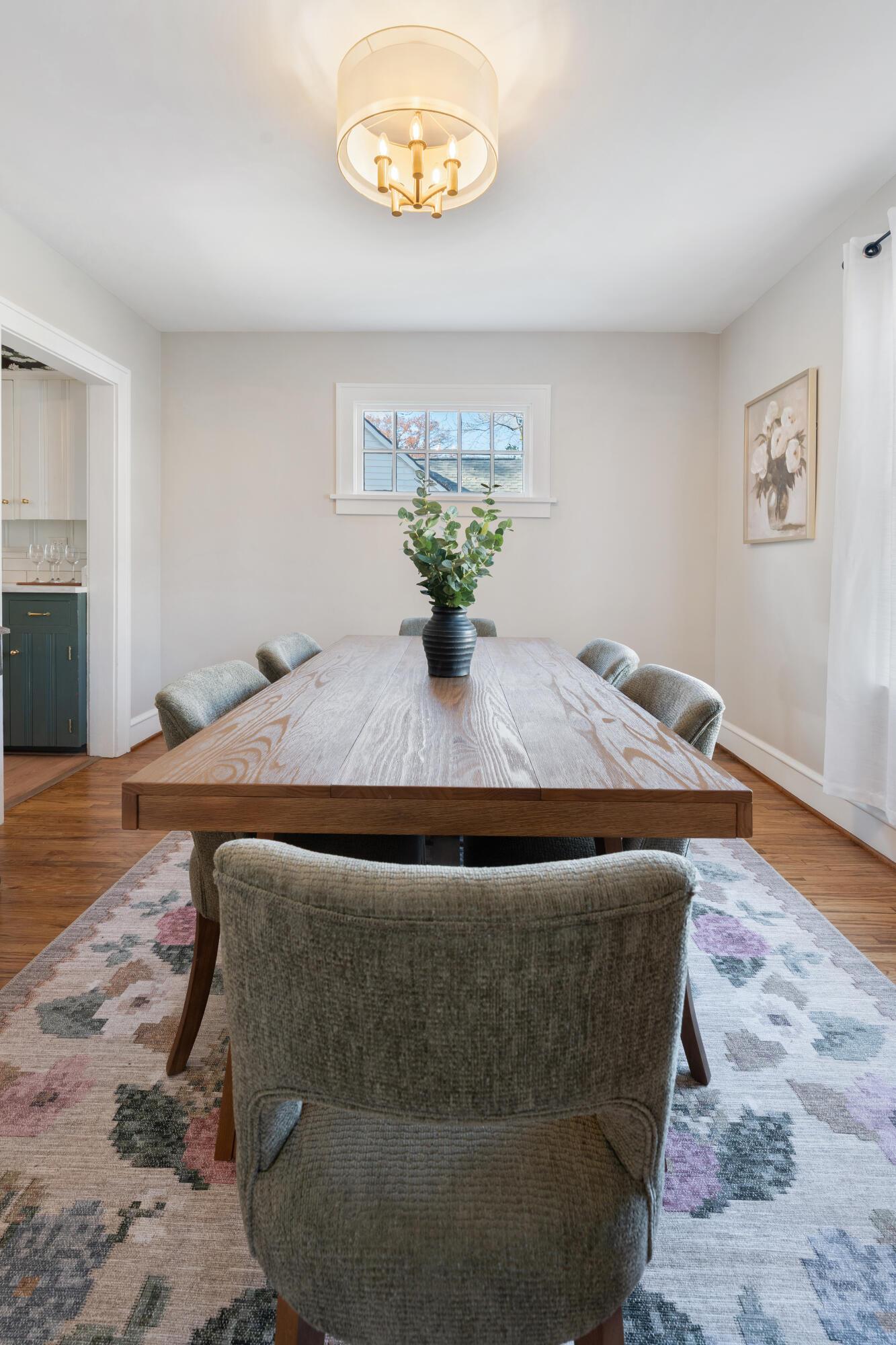 389 Wetmore Road Columbus, OH 43214 - Photo 11 of 33 dining
